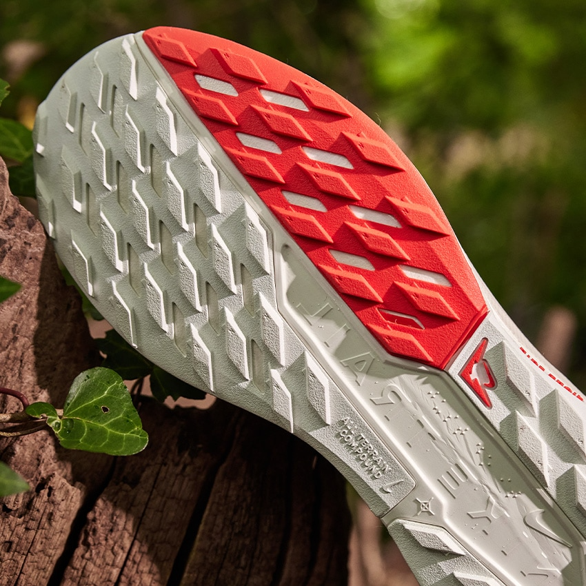 /storage/photos/1/Products/Shoes/Nike/download - 2025-03-17T222535.013.png